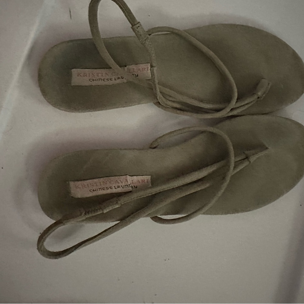 Chinese Laundry Olive Sandals